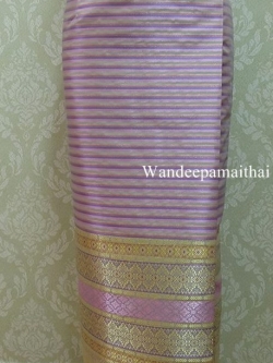 ผ้าถุงไหมสำเร็จรูป เนื้อดี สวยมาก เอว34นิ้วเลื่อนได้ถึง36นิ้ว