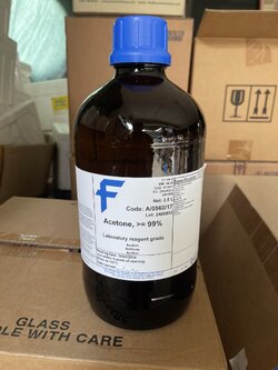 Acetone 99.98% (AR), 2.5 L Fisher Chemical™