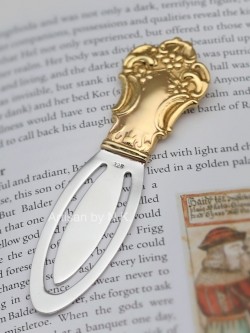 ที่คันหนังสือวินเทจทำจากเงินแท้ชุบทอง (Vintage silver bookmark)