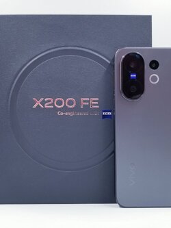 vivo X200 FE (12+512GB) Black Luxe สเปคแรง มีประกันศูนย์