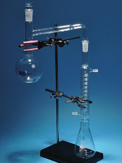 ชุดกลั่นน้ำและน้ำมันหอมระเหย Distillation Apparatus แบบที่ 1