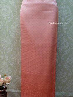 ผ้าไหมเกษตร เนื้อดี ทอแบบไล่สี สวยมาก New ชาอมส้ม