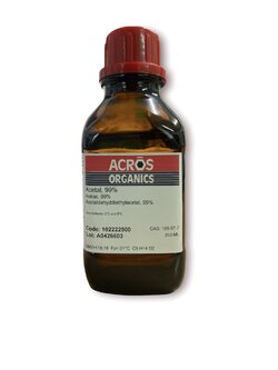 Acetal 99%, 250 ml -Acros