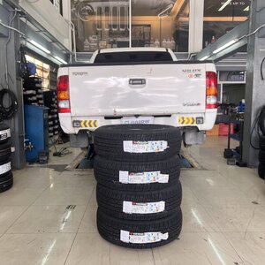 [YOKOHAMA]TOYOTA HILUX VIGO เปลี่ยนยางรถยนต์ โทร. 08-6569-1915