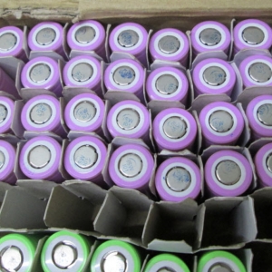 แบตเตอรี่,Battery