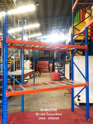 ชั้นวางสินค้ามือสองคุณภาพดีสภาพเหมือนใหม่ปูพื้นตะแกรงเหล็ก