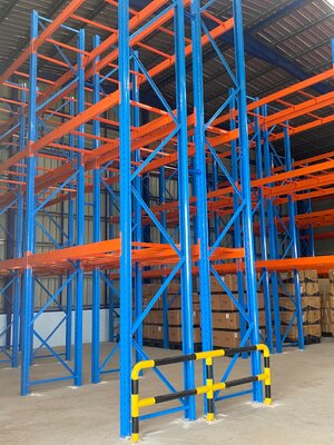 แร็คส์มือสอง สวยๆ ยังไม่ได้ใช้งาน