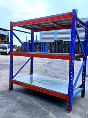 ชั้นเก็บสินค้าในคลังสินค้ามือสองคุณภาพดี