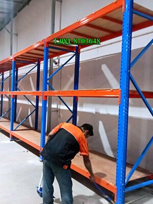 Medium rack มือสอง สภาพ 80% ขนาด 1.2x2.5x3m รับน้ำหนักได้ชั้นละ 2000 kg