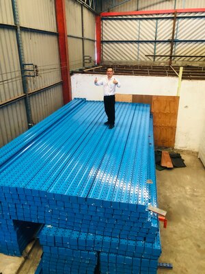 ขายชั้นวางของมือสองสภาพใหม่มาก เสาrack