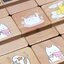 ที่วางโทรศัพท์ไม้ เลเซอร์ ข้อความได้ ของชำร่วย งานแต่งงาน ของที่ระลึกงานเกษียณ ที่วางโทรศัพท์ไม้ขัดมัน 552277