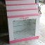 ตู้โชว์กระจกใส ขั้นบันไดวินเทจสีขาวสำหรับร้านค้า