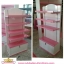 ชั้นวางสินค้ากลางร้าน สีขาว วินเทจ